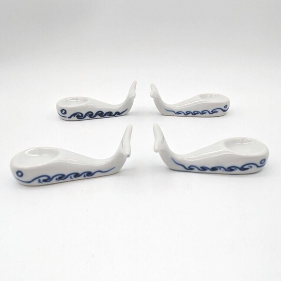 Vintage Porcelain Smiling Whale Salt Cellars Open Salt Pinch Dish Set of Four - Picture 6 of 10